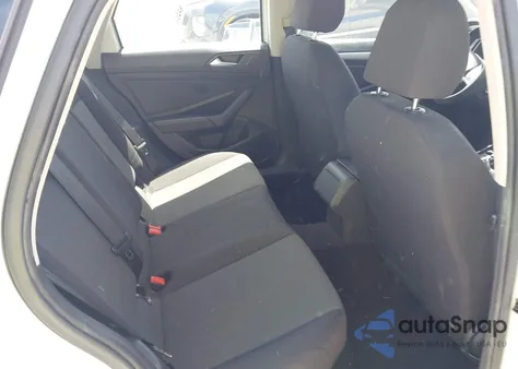 2019 Volkswagen Jetta 1.4T R-Line/1.4T S/1.4T Se z USA, uszkodzony, nr VIN 3VWC57BU9KM044311